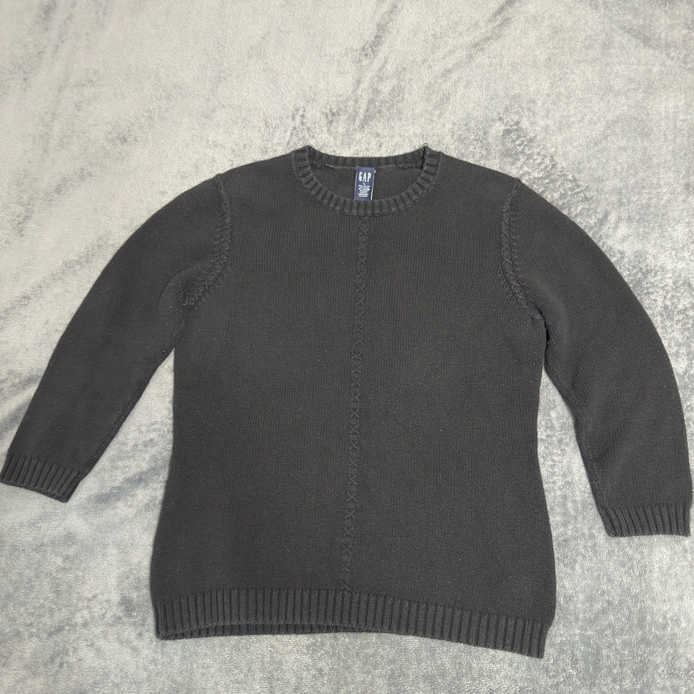 GAP Women's Charcoal Crew Neck Sweater